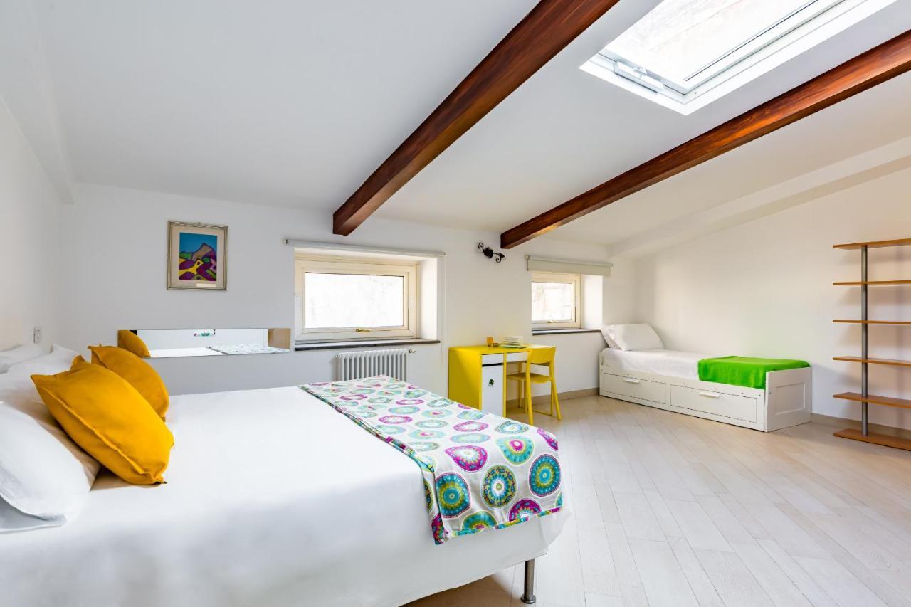 Apartment With Balcony In Palazzo Diaz By Wonderful Italy Neapol Exteriér fotografie